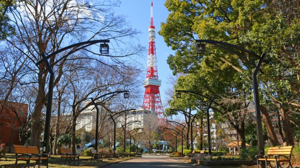 Tokyo Tower viewed from Shiba Park