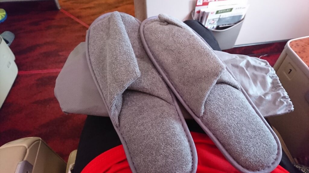 slippers