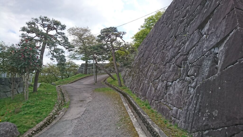 The slope leading to the main enclosure