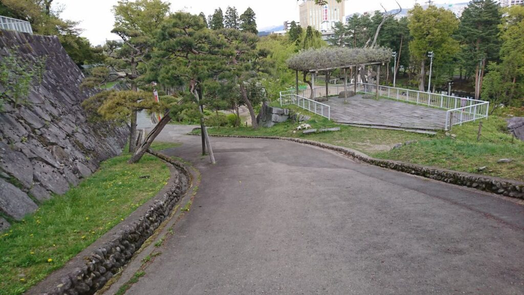 Looking down at the slope leading to the main enclosure.
