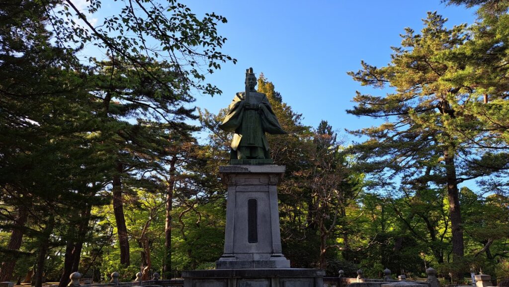 Bronze Statue of Lord Satake Yoshitaka
