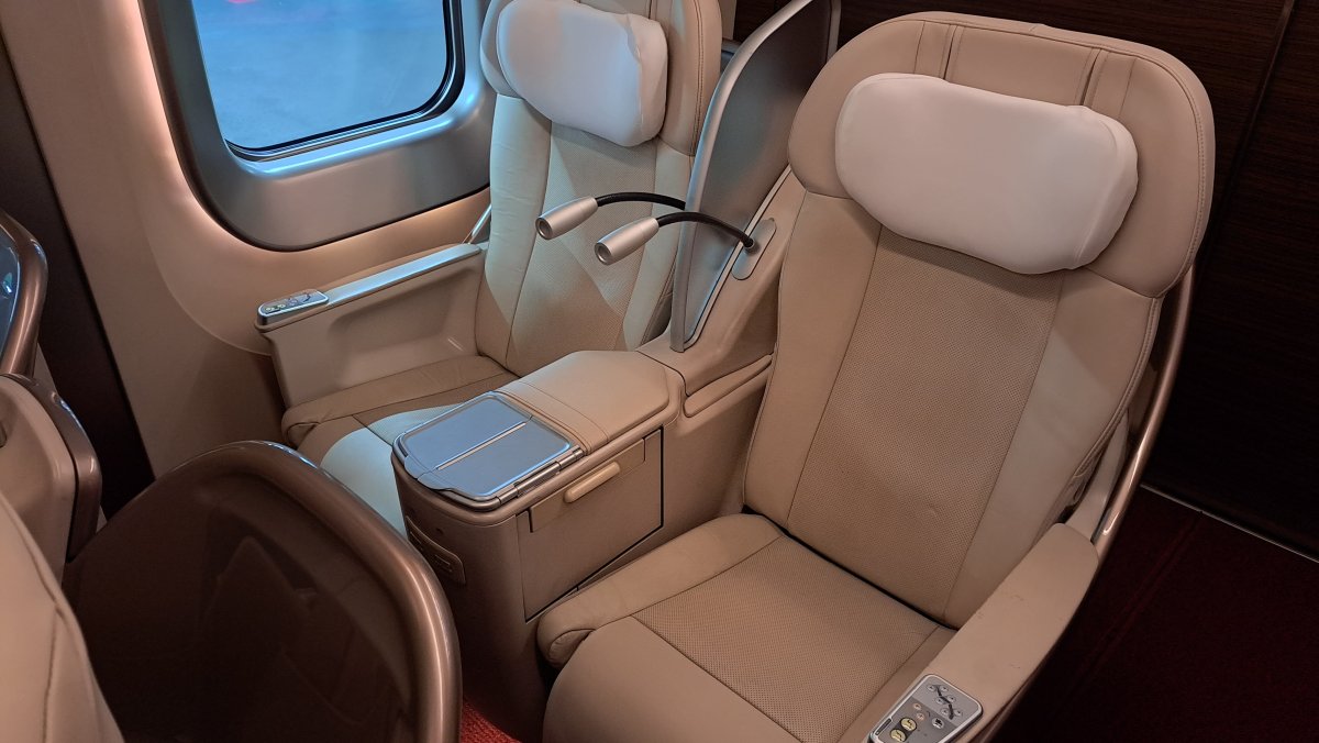 Gran Class two-person seat