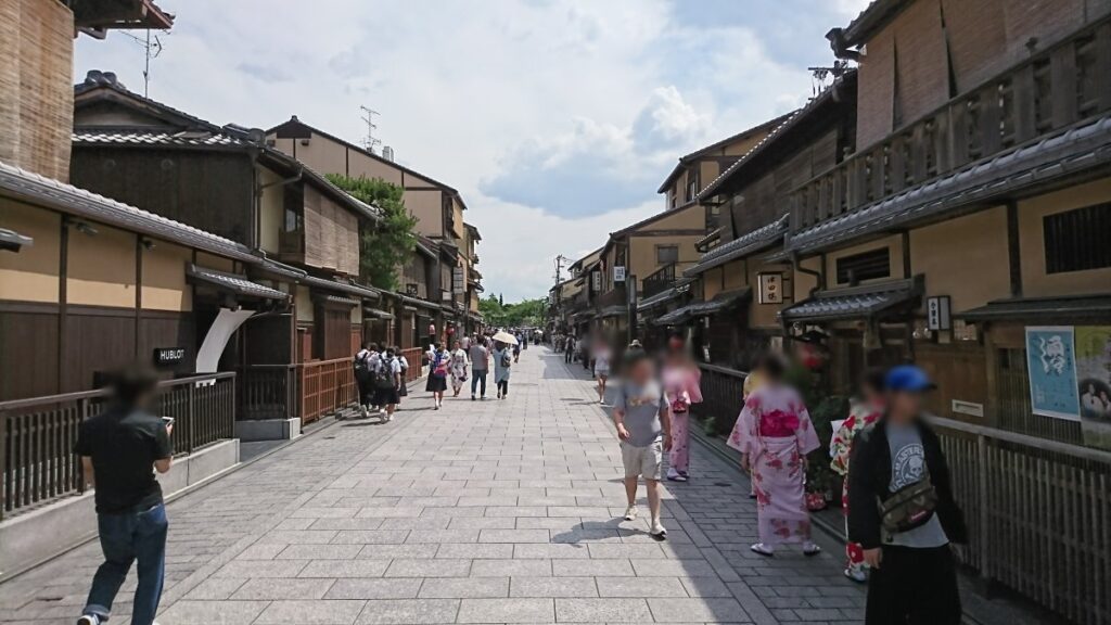 Hanamikoji