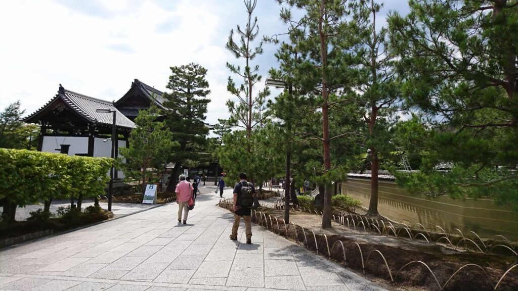 The gardens of Kennin-ji Temple