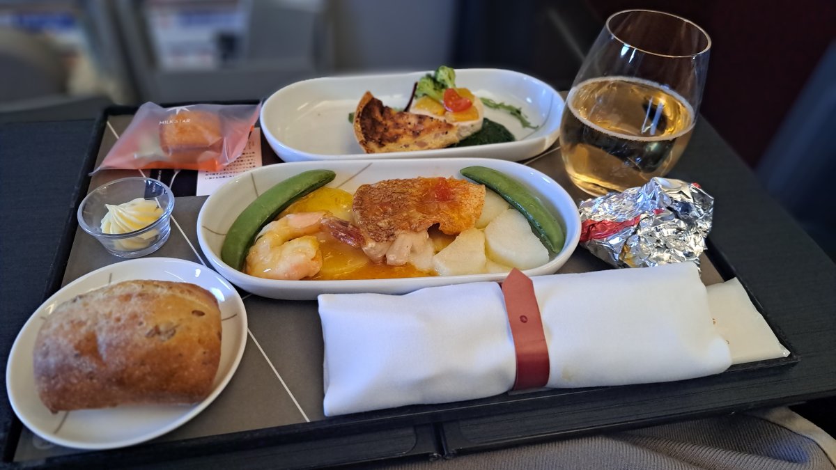Domestic First Class Meal