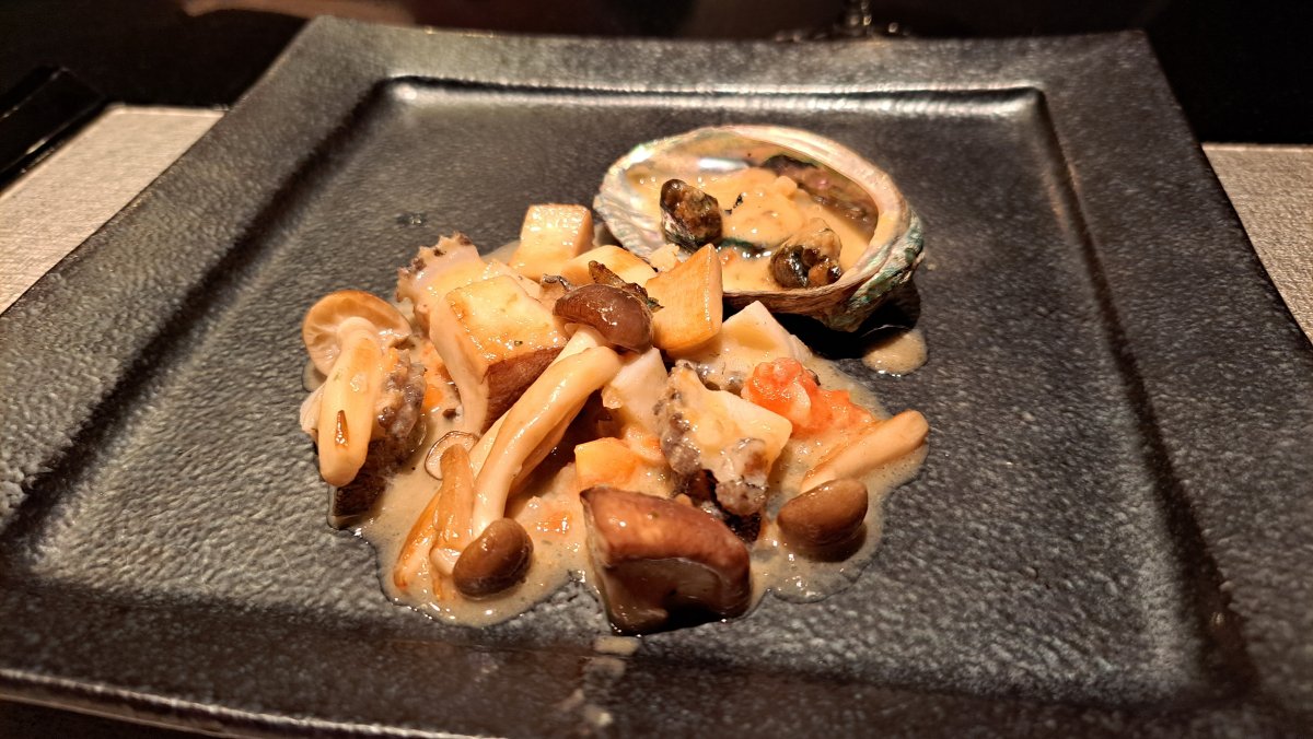 Mushrooms and abalone