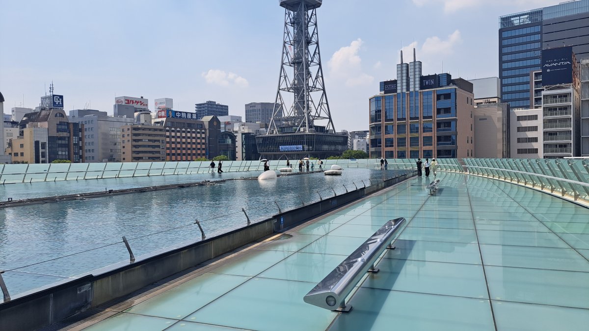 The rooftop of Oasis 21
