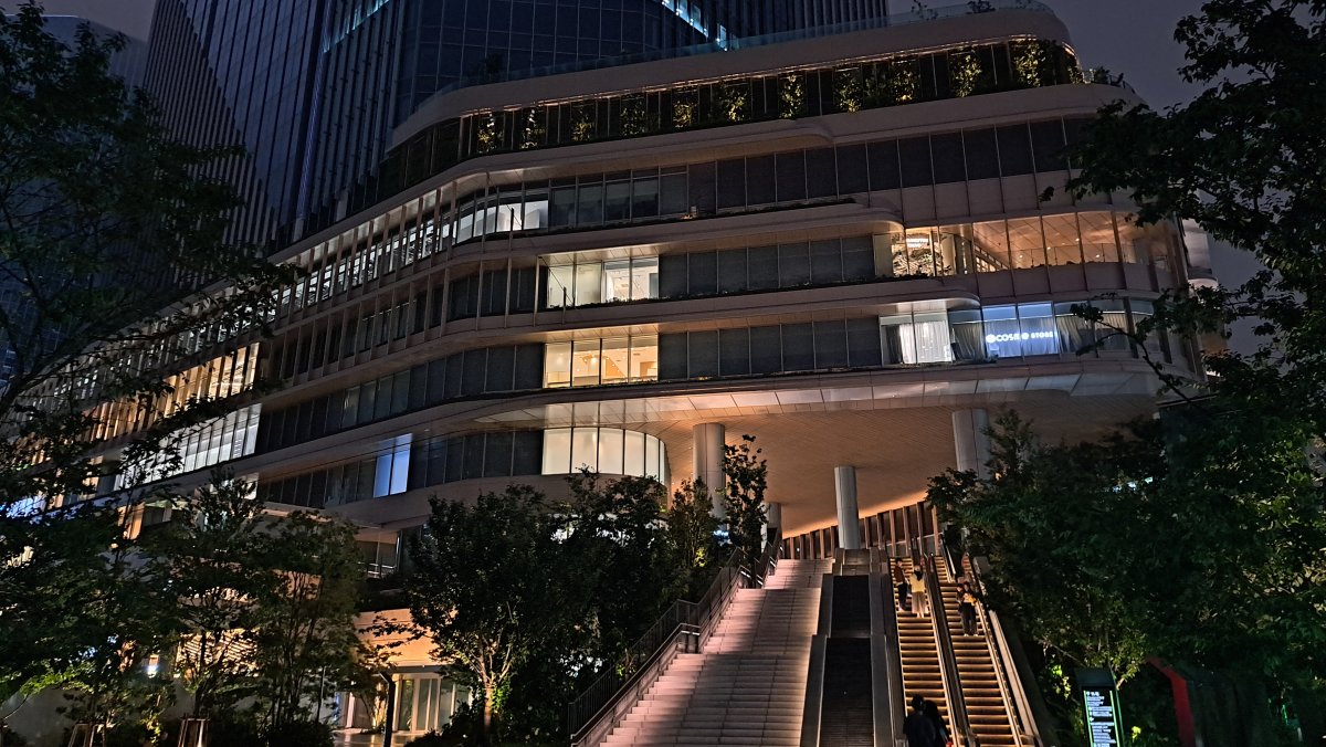 TAKANAWA GATEWAY CITY