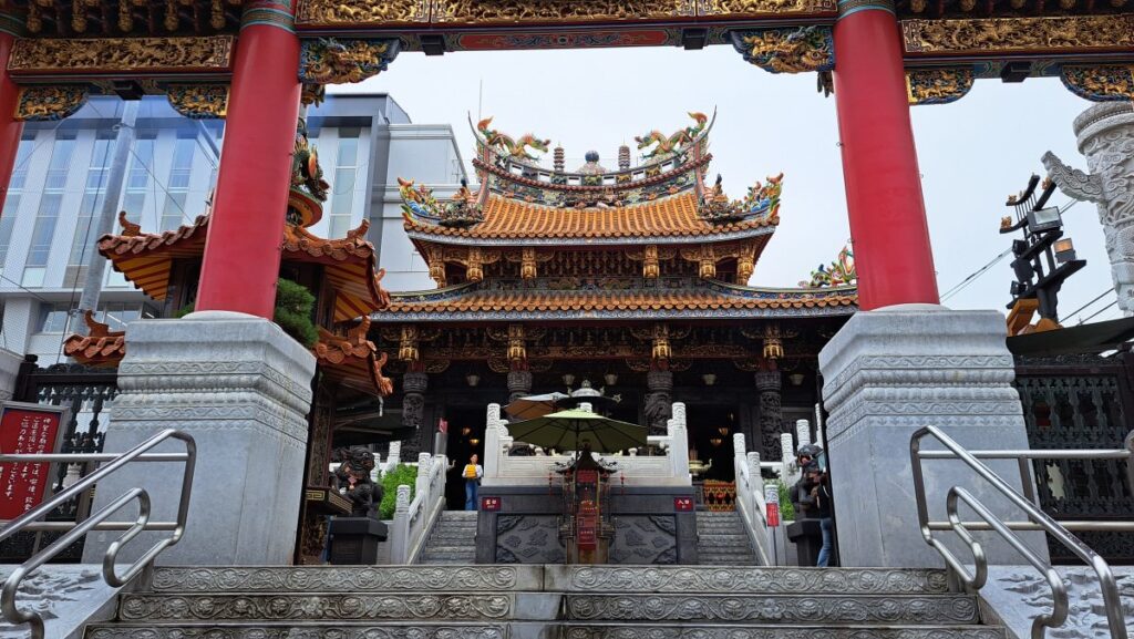 Kanteibyo Temple.