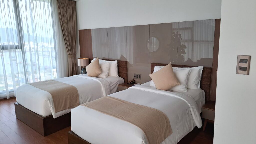 「Alan Sea Hotel Da Nang」のベッド