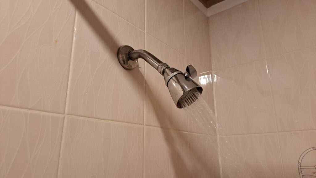 シャワーの水圧