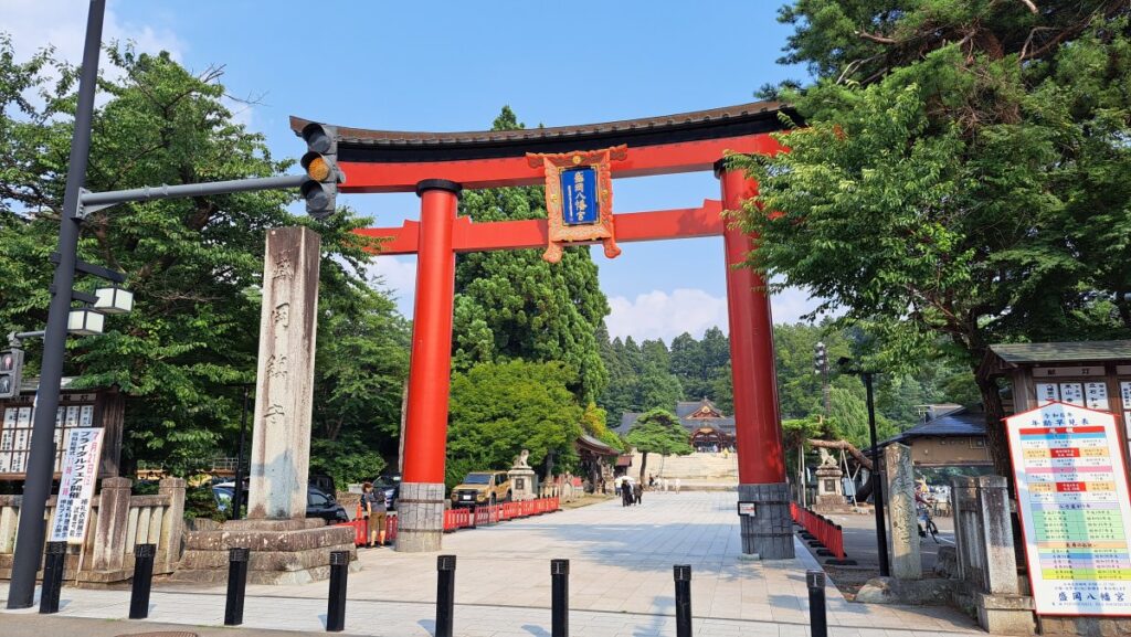 盛岡八幡宮の鳥居